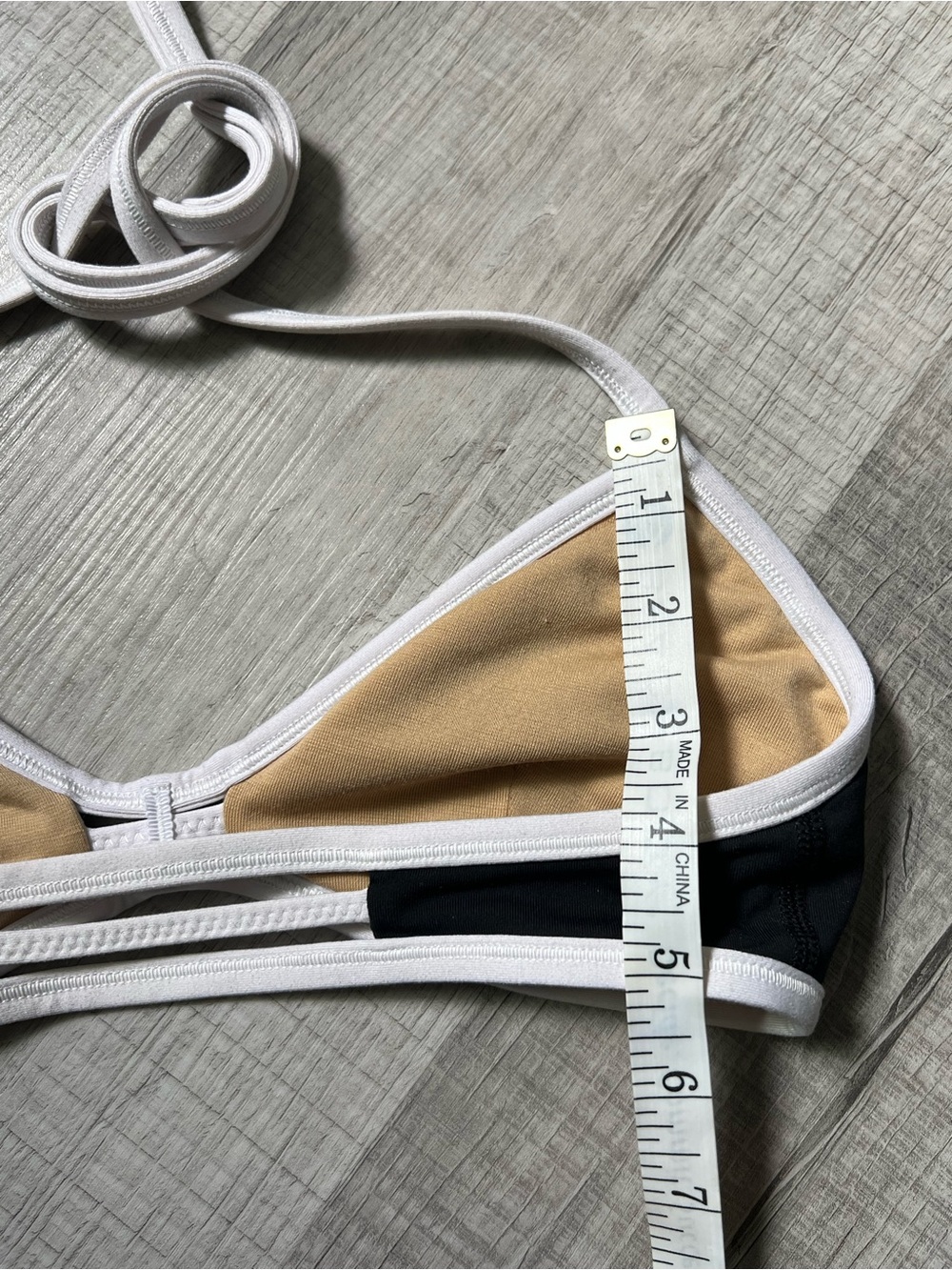 LULULEMON Bandha Bra
Black / White Size 4 - Picture 13 of 14